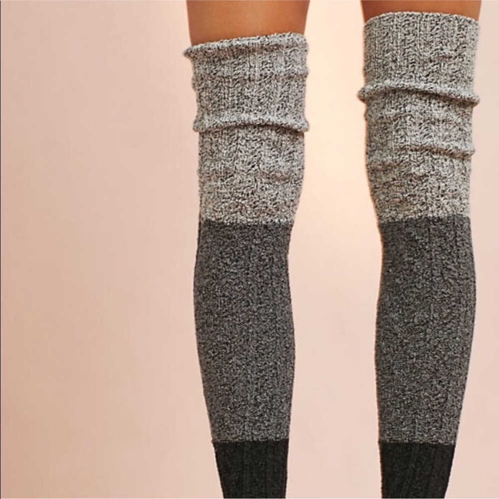 Cable Knit Thigh High socks - Picture 5 of 8